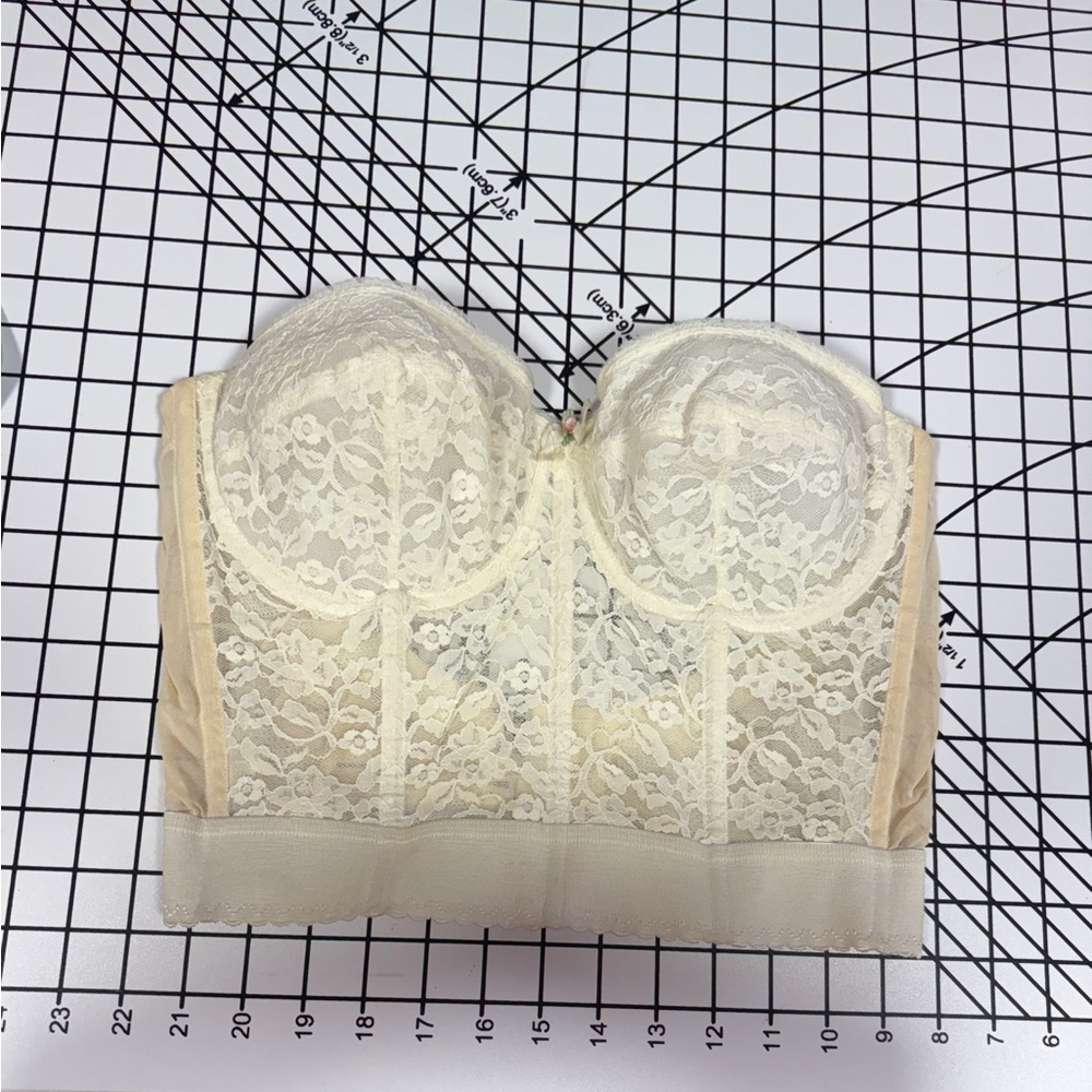 Vintage Vassarette 38c strapless bra